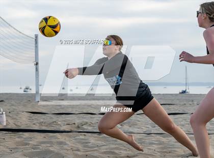 Thumbnail 2 in Buena @ Santa Barbara photogallery.
