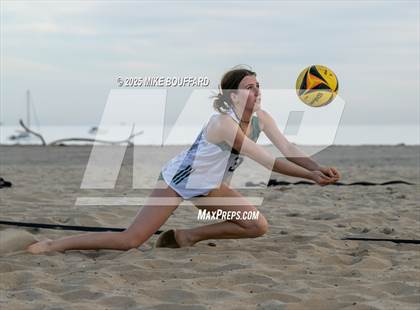 Thumbnail 1 in Buena @ Santa Barbara photogallery.