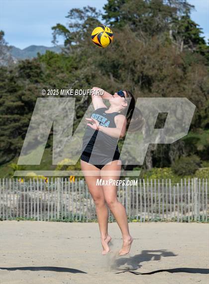 Thumbnail 1 in Buena @ Santa Barbara photogallery.