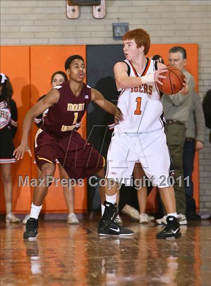 Thumbnail 1 in Mt. Vernon @ Mamaroneck photogallery.