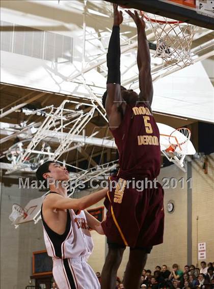 Thumbnail 1 in Mt. Vernon @ Mamaroneck photogallery.