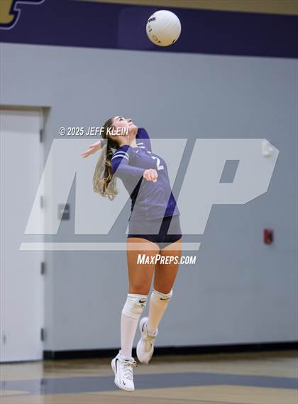 Thumbnail 3 in Saint Andrew's vs. Gulliver Prep photogallery.