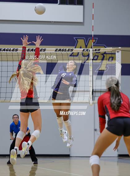 Thumbnail 1 in Saint Andrew's vs. Gulliver Prep photogallery.
