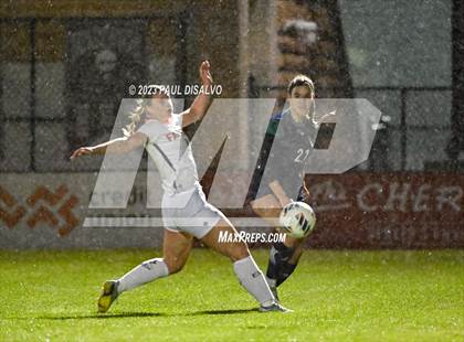 Thumbnail 3 in ThunderRidge vs. Fairview (CHSAA 5A Semi-FInal) photogallery.