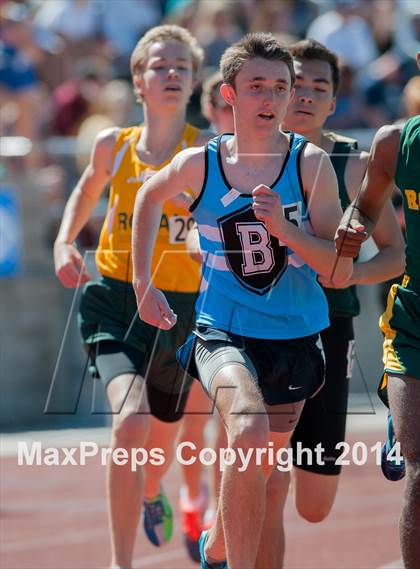 Thumbnail 3 in Don Green Invitational (Boys 800m) photogallery.