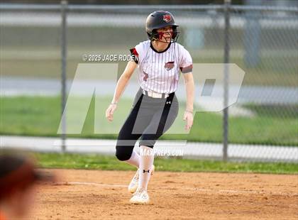 Thumbnail 1 in Warren @ Kirbyville photogallery.
