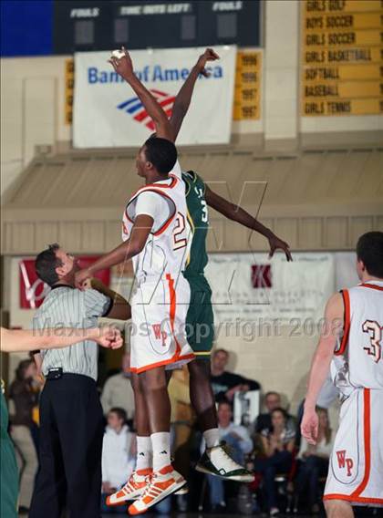 Thumbnail 1 in Winter Park vs. St. Patrick (City of the Palms Classic) photogallery.