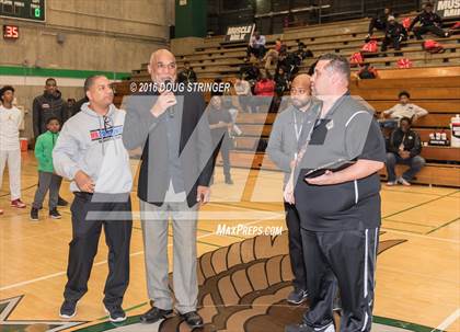 Thumbnail 3 in Morgan Park vs. Moreau Catholic (Oakland Legends Classic) photogallery.