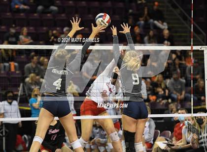 Thumbnail 3 in Eaton vs. University (CHSAA 3A Semifinal) photogallery.