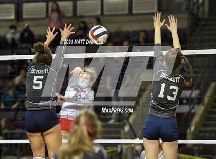Thumbnail 3 in Eaton vs. University (CHSAA 3A Semifinal) photogallery.