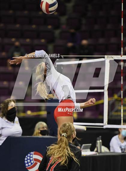 Thumbnail 2 in Eaton vs. University (CHSAA 3A Semifinal) photogallery.