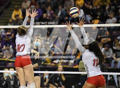Thumbnail 2 in Eaton vs. University (CHSAA 3A Semifinal) photogallery.