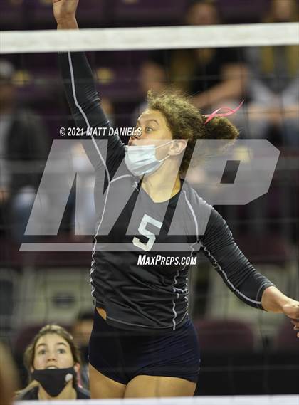 Thumbnail 1 in Eaton vs. University (CHSAA 3A Semifinal) photogallery.