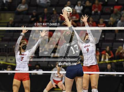 Thumbnail 2 in Eaton vs. University (CHSAA 3A Semifinal) photogallery.