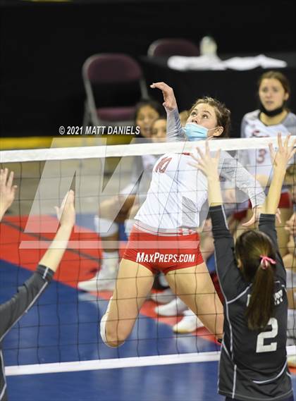 Thumbnail 3 in Eaton vs. University (CHSAA 3A Semifinal) photogallery.