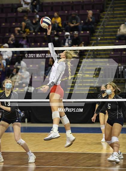 Thumbnail 1 in Eaton vs. University (CHSAA 3A Semifinal) photogallery.