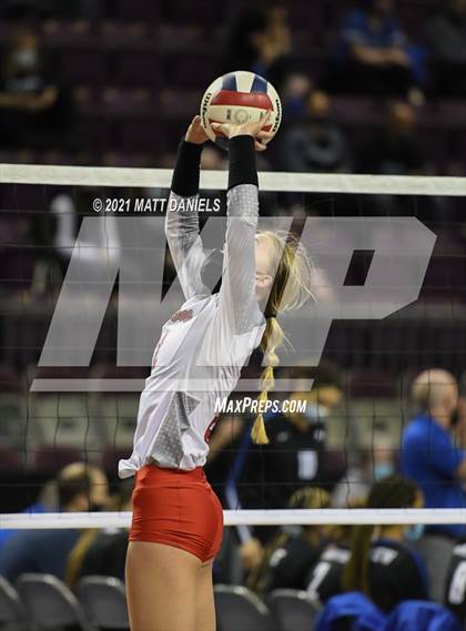 Thumbnail 3 in Eaton vs. University (CHSAA 3A Semifinal) photogallery.