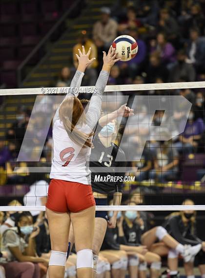 Thumbnail 2 in Eaton vs. University (CHSAA 3A Semifinal) photogallery.