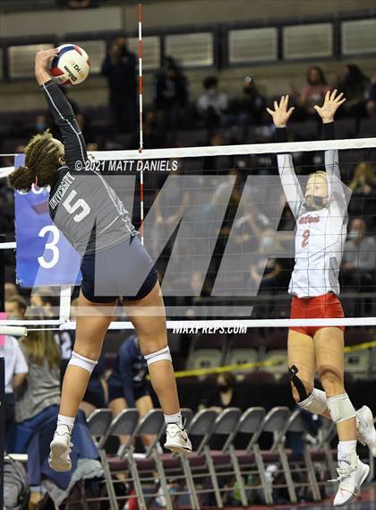 Thumbnail 1 in Eaton vs. University (CHSAA 3A Semifinal) photogallery.