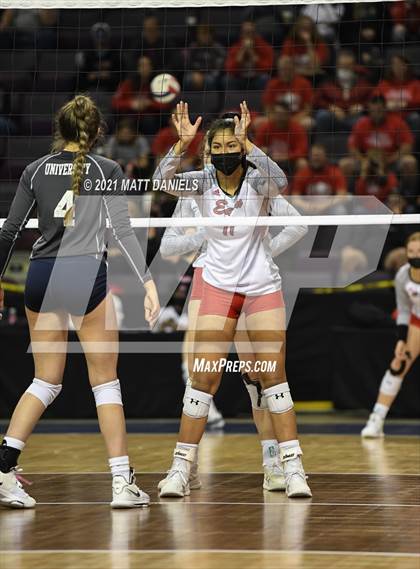Thumbnail 3 in Eaton vs. University (CHSAA 3A Semifinal) photogallery.