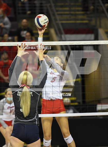 Thumbnail 2 in Eaton vs. University (CHSAA 3A Semifinal) photogallery.