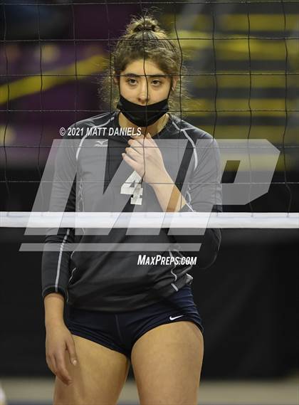 Thumbnail 3 in Eaton vs. University (CHSAA 3A Semifinal) photogallery.