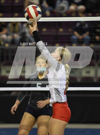 Thumbnail 1 in Eaton vs. University (CHSAA 3A Semifinal) photogallery.
