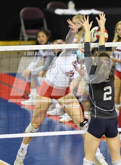 Thumbnail 1 in Eaton vs. University (CHSAA 3A Semifinal) photogallery.