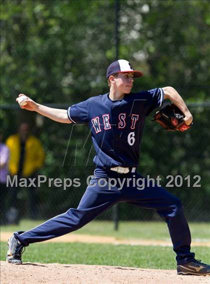 Thumbnail 3 in Smithtown West vs. Patchogue - Medford Section XI Class AA Playoffs photogallery.