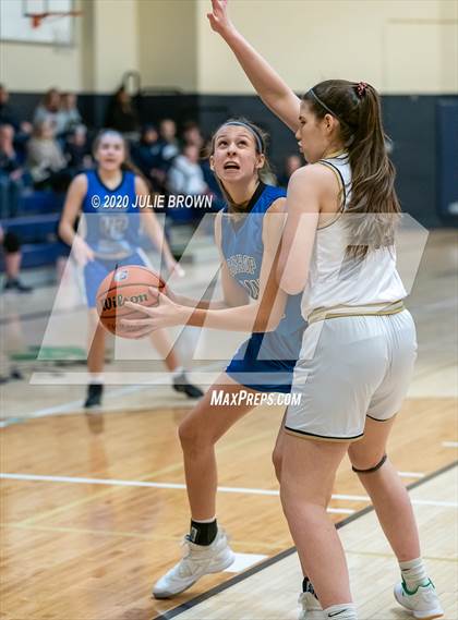 Thumbnail 2 in Cathedral vs Indianapolis Bishop Chatard (City Tournment) photogallery.