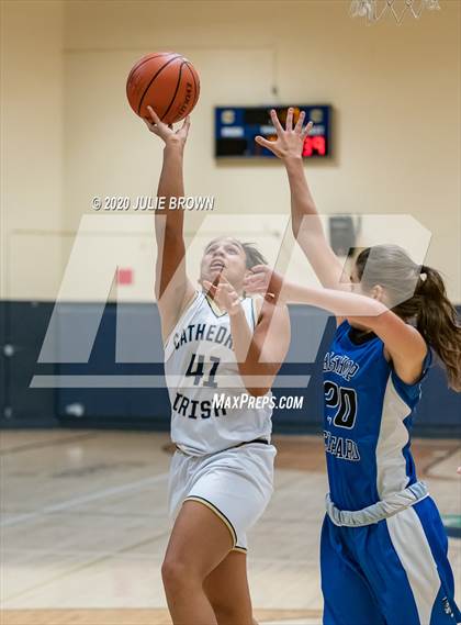 Thumbnail 1 in Cathedral vs Indianapolis Bishop Chatard (City Tournment) photogallery.