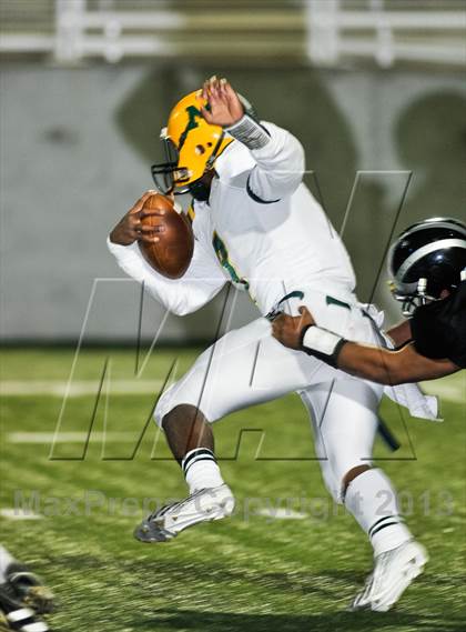 Thumbnail 3 in Volcano Vista vs. Mayfield photogallery.