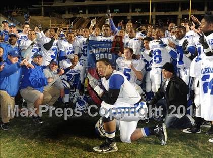 Thumbnail 3 in Pender vs Albemarle (NCHSAA 1AA Final) photogallery.