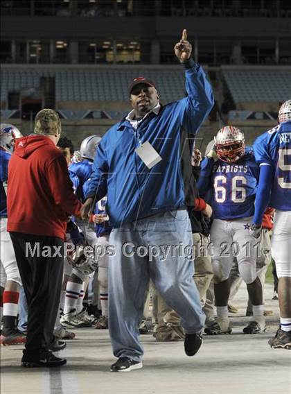 Thumbnail 2 in Pender vs Albemarle (NCHSAA 1AA Final) photogallery.
