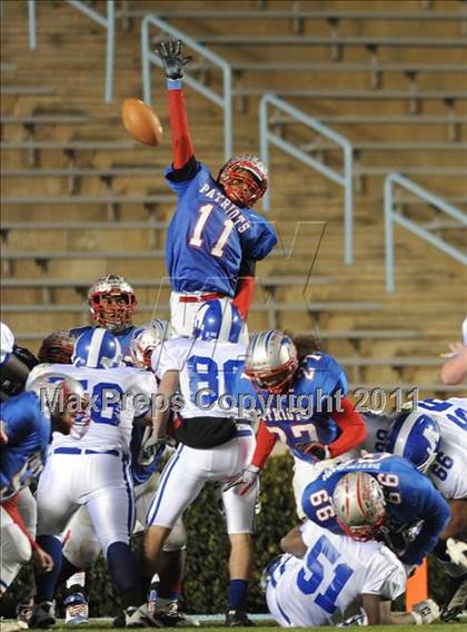 Thumbnail 2 in Pender vs Albemarle (NCHSAA 1AA Final) photogallery.