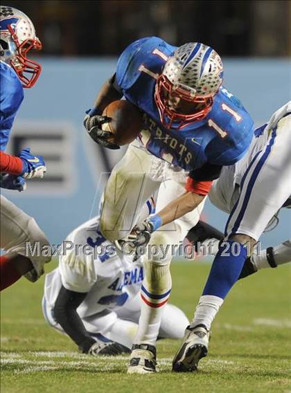 Thumbnail 2 in Pender vs Albemarle (NCHSAA 1AA Final) photogallery.