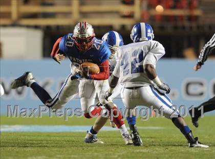 Thumbnail 3 in Pender vs Albemarle (NCHSAA 1AA Final) photogallery.