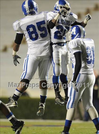 Thumbnail 2 in Pender vs Albemarle (NCHSAA 1AA Final) photogallery.