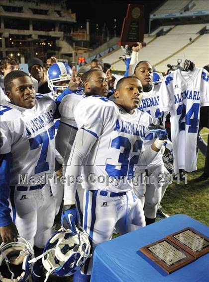Thumbnail 3 in Pender vs Albemarle (NCHSAA 1AA Final) photogallery.