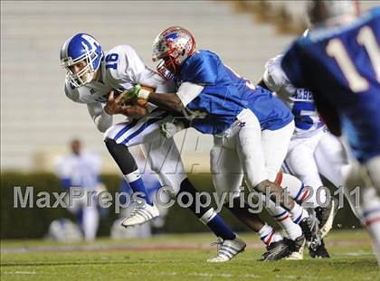 Thumbnail 2 in Pender vs Albemarle (NCHSAA 1AA Final) photogallery.