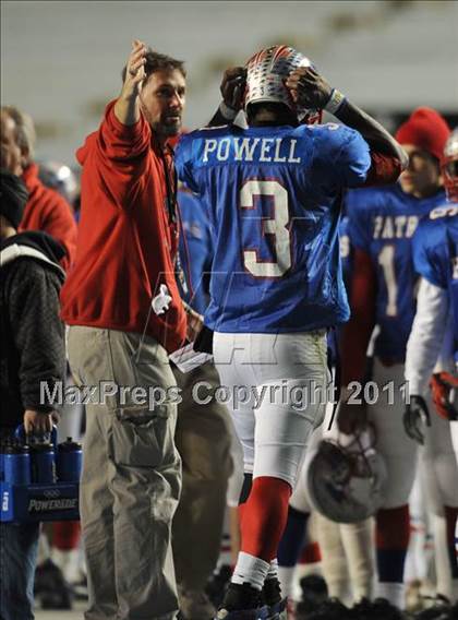 Thumbnail 2 in Pender vs Albemarle (NCHSAA 1AA Final) photogallery.