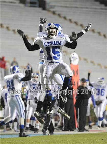 Thumbnail 3 in Pender vs Albemarle (NCHSAA 1AA Final) photogallery.