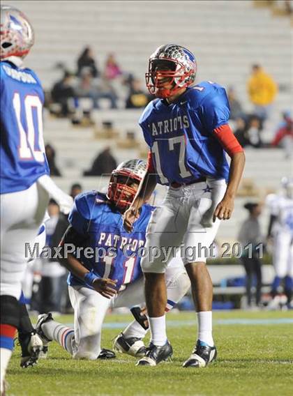 Thumbnail 3 in Pender vs Albemarle (NCHSAA 1AA Final) photogallery.