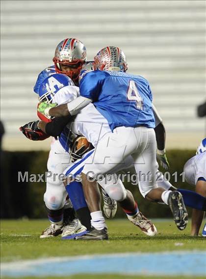Thumbnail 3 in Pender vs Albemarle (NCHSAA 1AA Final) photogallery.