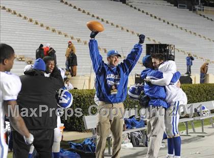 Thumbnail 1 in Pender vs Albemarle (NCHSAA 1AA Final) photogallery.