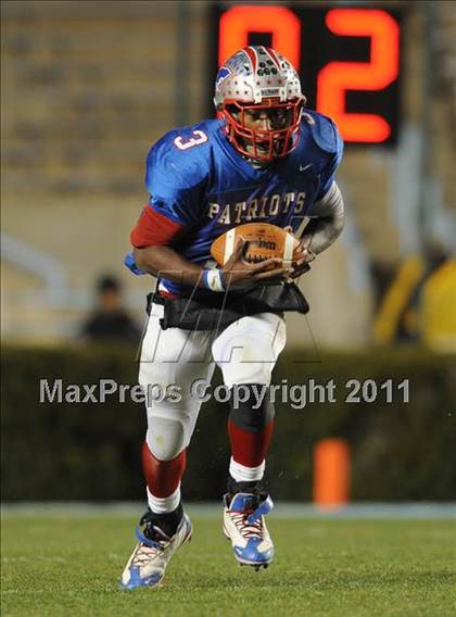 Thumbnail 1 in Pender vs Albemarle (NCHSAA 1AA Final) photogallery.