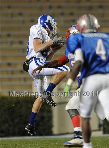 Thumbnail 3 in Pender vs Albemarle (NCHSAA 1AA Final) photogallery.