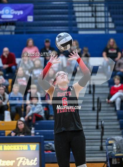 Thumbnail 3 in Lynchburg-Clay vs South Webster (OHSAA DIVISION VI DISTRICT CHAMPIONSHIP) photogallery.