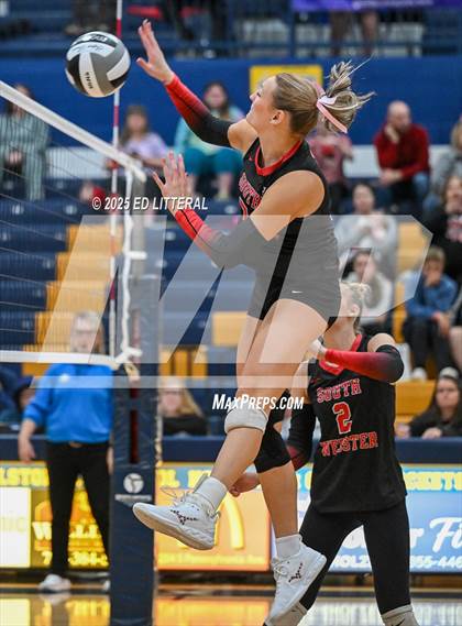 Thumbnail 3 in Lynchburg-Clay vs South Webster (OHSAA DIVISION VI DISTRICT CHAMPIONSHIP) photogallery.