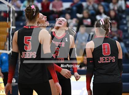 Thumbnail 3 in Lynchburg-Clay vs South Webster (OHSAA DIVISION VI DISTRICT CHAMPIONSHIP) photogallery.